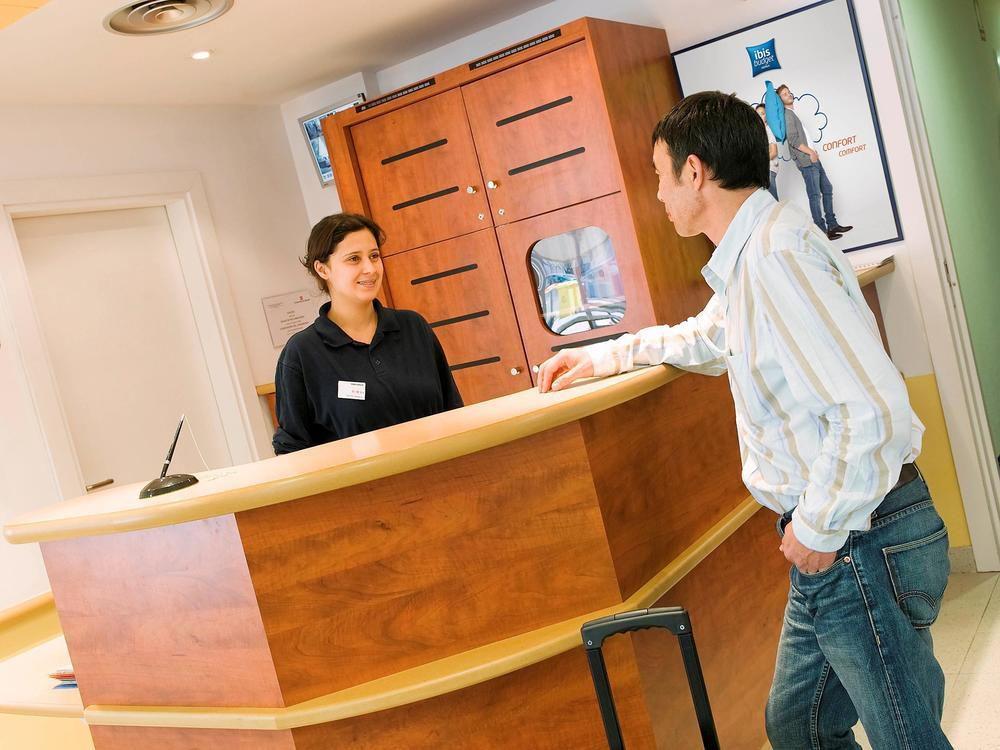 Ibis Budget Rennes Route De Saint Malo Montgermont Exteriér fotografie